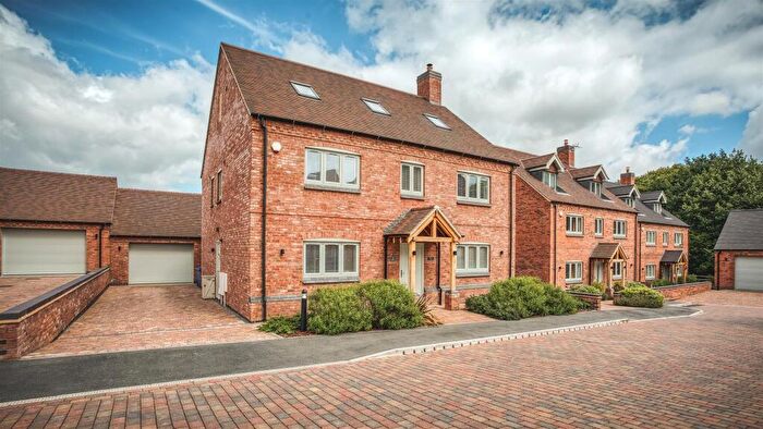 5 Bedroom Detached House For Sale In Chestnut Close, Draycott-In-The-Clay, Ashbourne, DE6