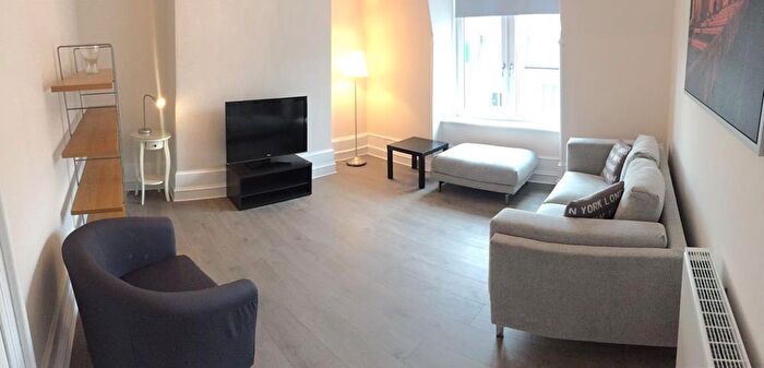 1 Bedroom Flat To Rent In Union Grove, Top Floor, AB10