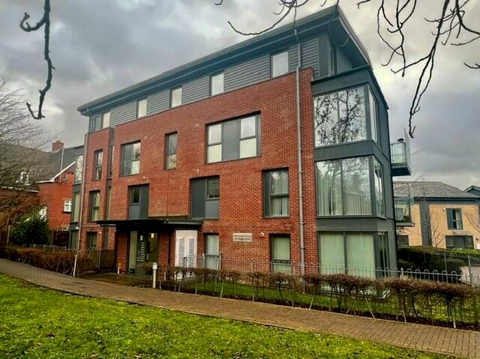1 Bedroom Flat To Rent In Douglas Close, Stanmore, HA7