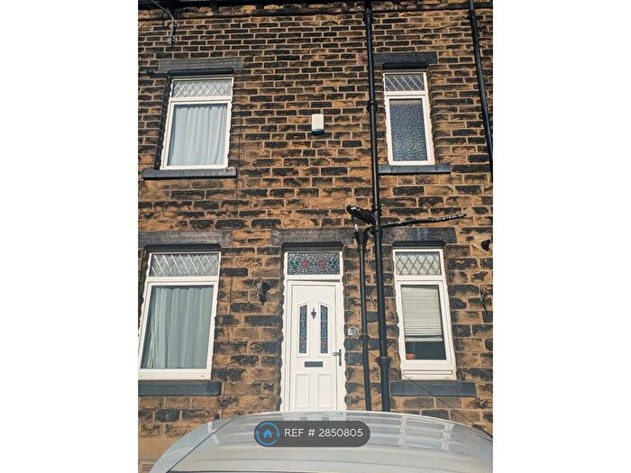2 Bedroom Terraced House To Rent In Nora Road, Leeds, LS13