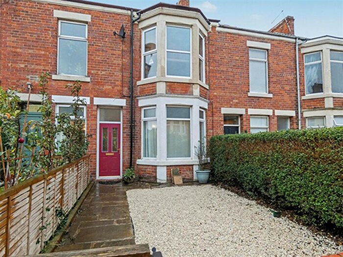 3 Bedroom Apartment For Sale In Cambridge Avenue, Whitley Bay, NE26