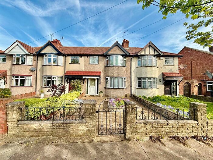 3 Bedroom Terraced House For Sale In Ferrymead Avenue, Greenford, UB6