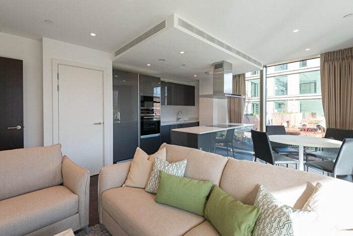 2 Bedroom Apartment To Rent In Royal Mint Street, Tower Hill, London, E1