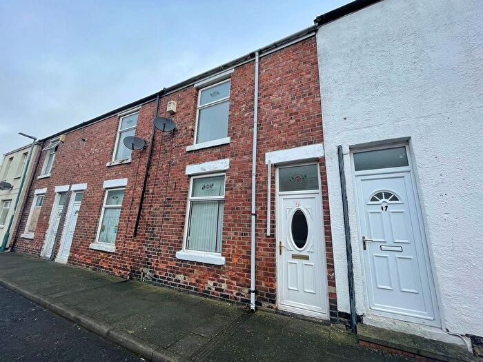 2 Bedroom End Of Terrace House To Rent In John Street, Fencehouses, SR8