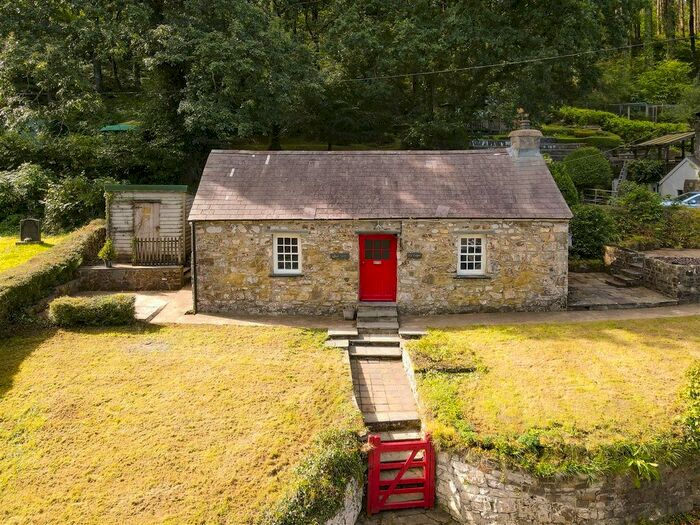 2 Bedroom Cottage For Sale In Gelly, Clynderwen, SA66