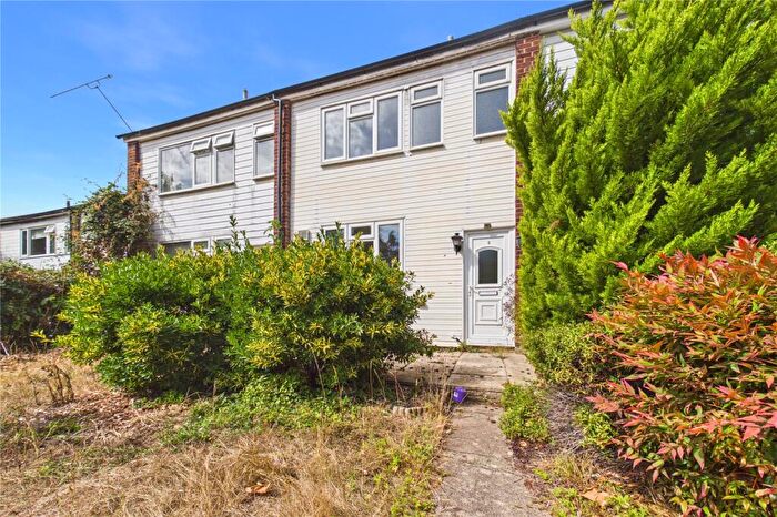 2 Bedroom Terraced House For Sale In Campbells Green, Mortimer, Reading, Berkshire, RG7