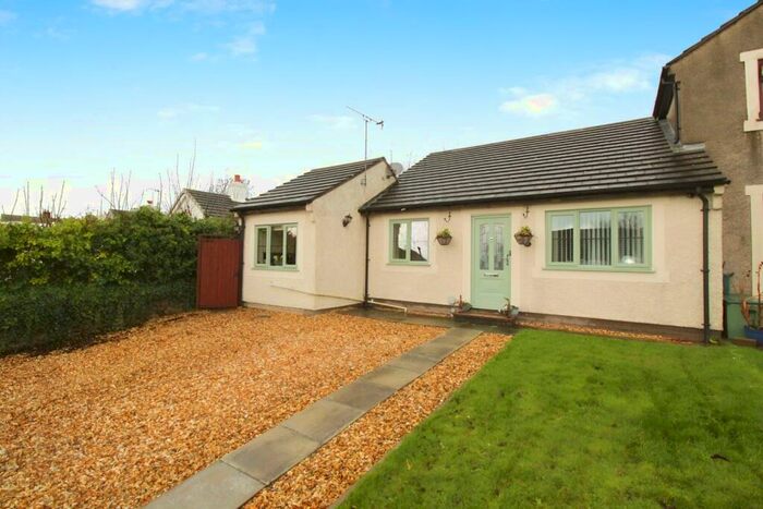 3 Bedroom Bungalow For Sale In Rhodfa Gop, Trelawnyd, Flintshire, LL18