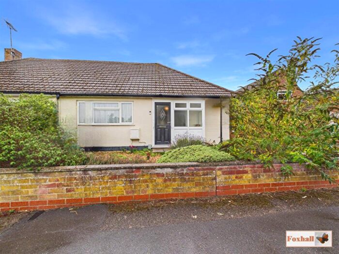 2 Bedroom Semi-Detached Bungalow For Sale In Gleneagles Drive, Ipswich, IP4