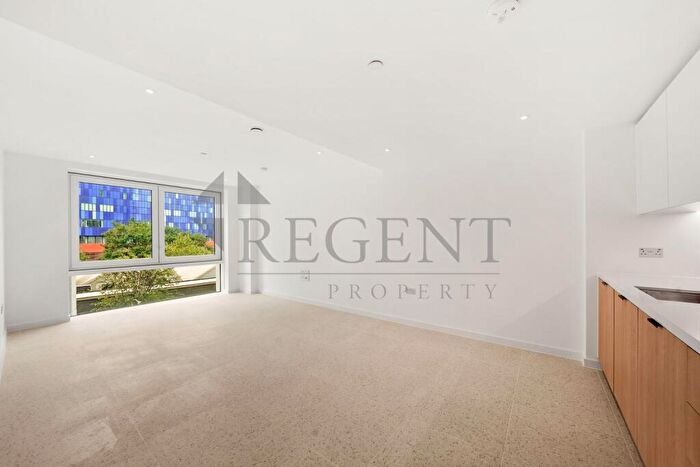 2 Bedroom Apartment To Rent In Bouchon Point, Cendal Crescent, E1