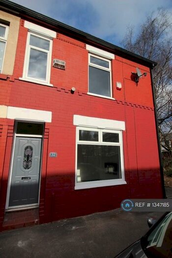 2 Bedroom Terraced House To Rent In Oswald Street, Stockport, SK5