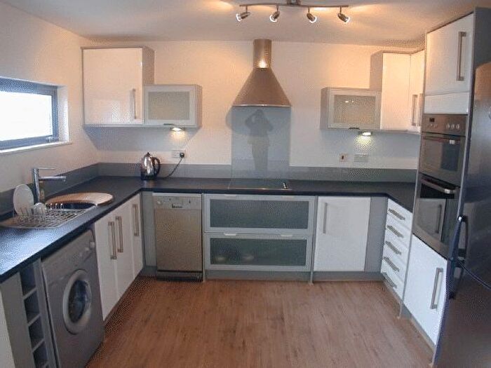 2 Bedroom Flat To Rent In Fishermans Way, Maritime Quarter, Swansea, SA1