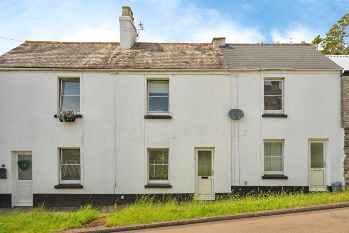 2 Bedroom Terraced House For Sale In Whitsoncross Lane, Tamerton Foliot, Plymouth, PL5
