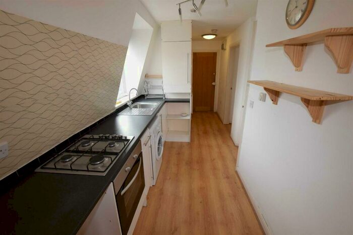 1 Bedroom Flat To Rent In Dollis Road, Mill Hill, NW7