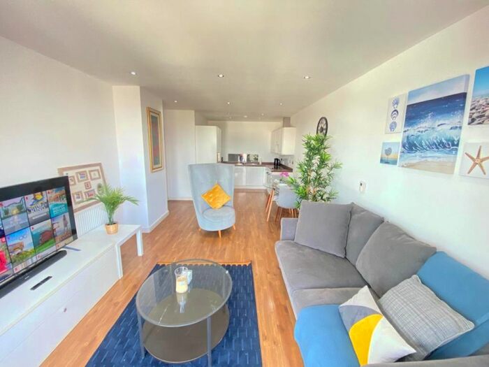 1 Bedroom Flat To Rent In Opal Court, High Street, London, E15