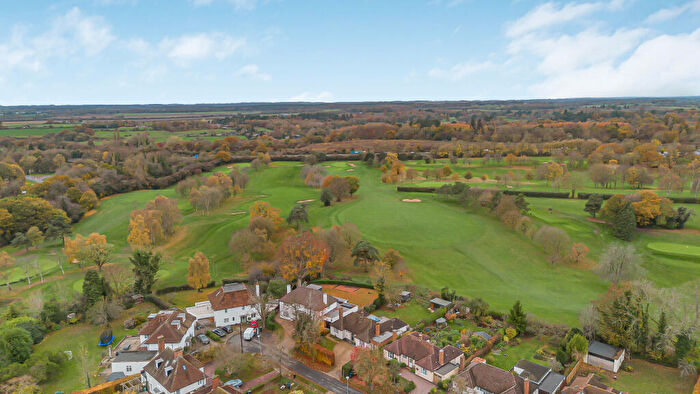 3 Bedroom Bungalow For Sale In Mannicotts, Welwyn Garden City, Hertfordshire, AL8