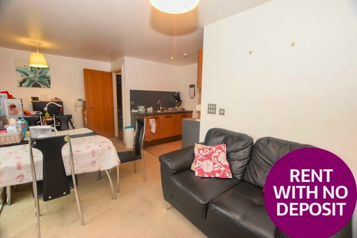 1 Bedroom Flat To Rent In Britton House, Lord Street, Green Quarter, Manchester, M4