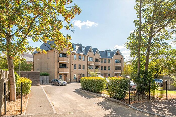 2 Bedroom Flat For Sale In Crystal Palace Park Road, Sydenham, London, SE26