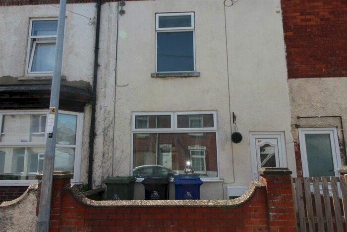 3 Bedroom Terraced House To Rent In Sidney Street, Cleethorpes, N.E. Lincs, DN35