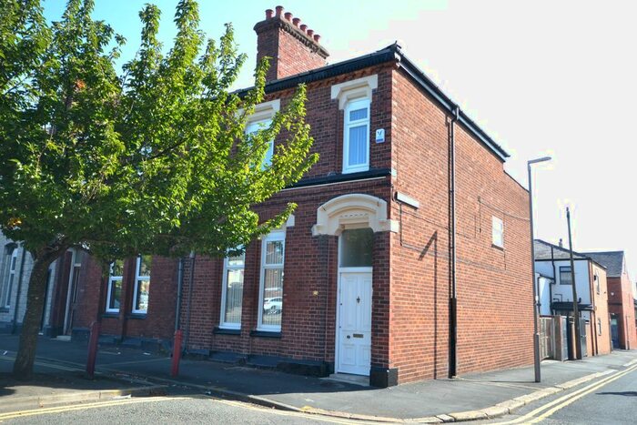 4 Bedroom Terraced House To Rent In Hardshaw Street, St Helens, WA10