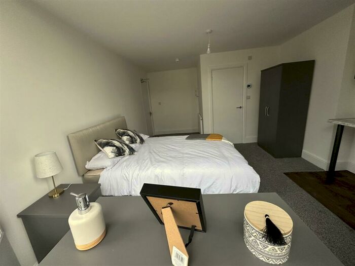 Terraced House To Rent In *Brand New Rooms* Victoria Street, Mansfield, NG18