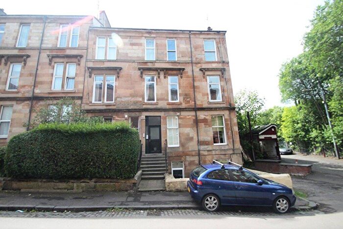 2 Bedroom Flat To Rent In Turnberry Road, Glasgow, G11