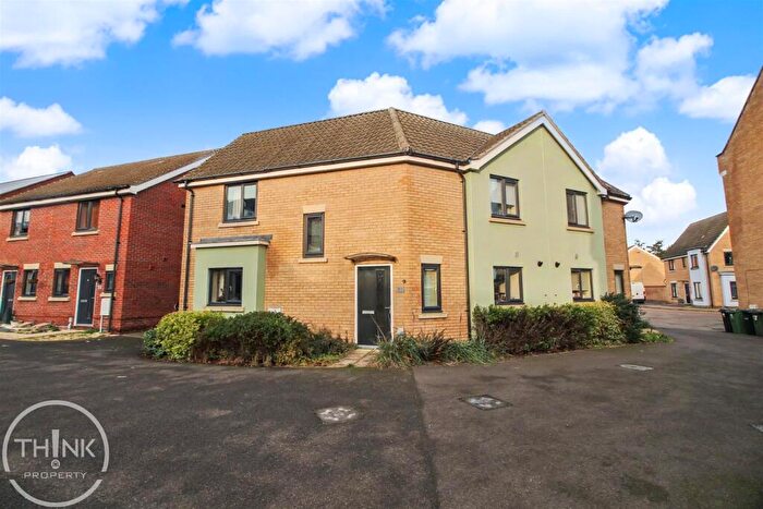 3 Bedroom Semi Detached House For Sale In Ron Hill Road, Costessey, Norwich, NR8