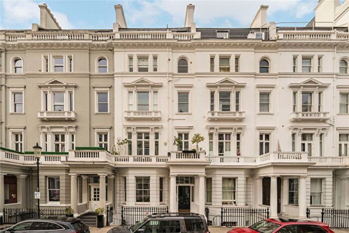 2 Bedroom Flat For Sale In Queensberry Place, London, SW7