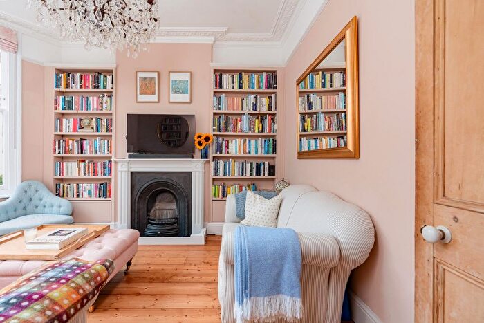 3 Bedroom Terraced House For Sale In Ambra Terrace, Bristol, BS8