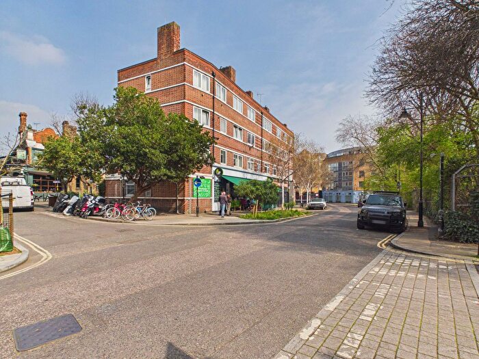 3 Bedroom Flat For Sale In Snowsfields, London Bridge, SE1