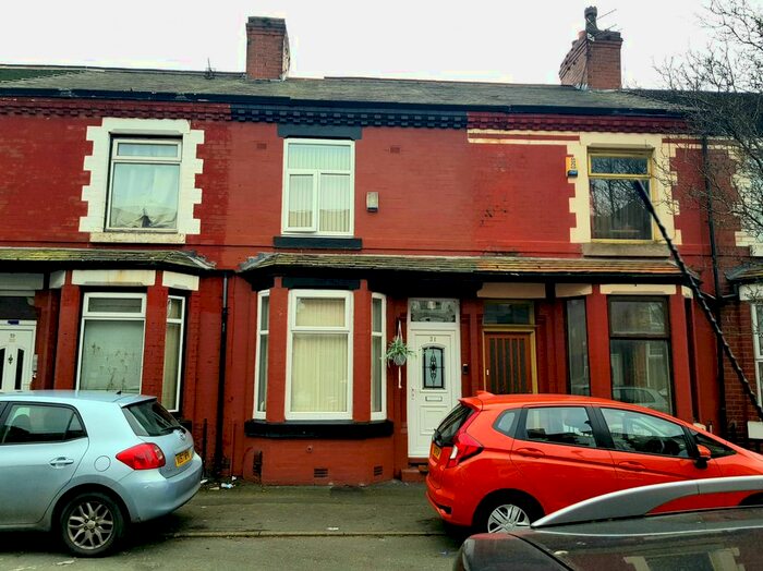 3 Bedroom Terraced House For Sale In Camborne Street, Manchester, M14