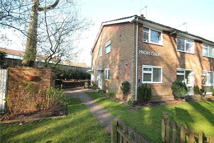 2 Bedroom Flat For Sale In Priory Court, Chipstead Road, Banstead, Surrey, SM7
