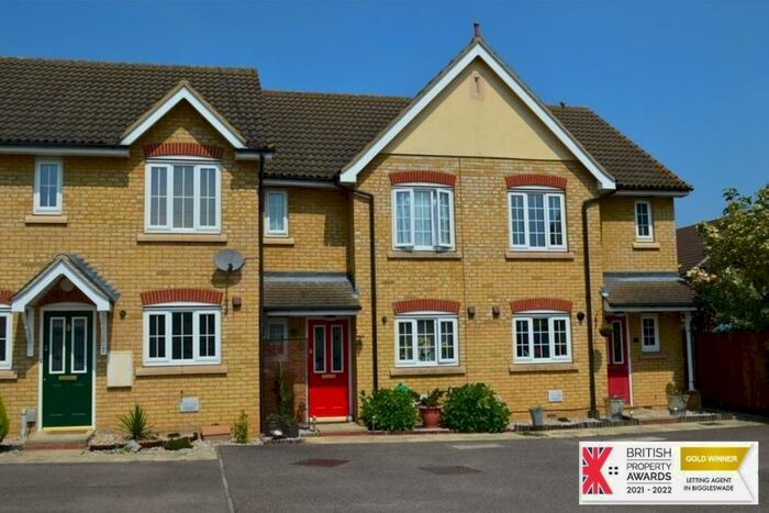 3 Bedroom Terraced House To Rent In Sage Close, Biggleswade, SG18