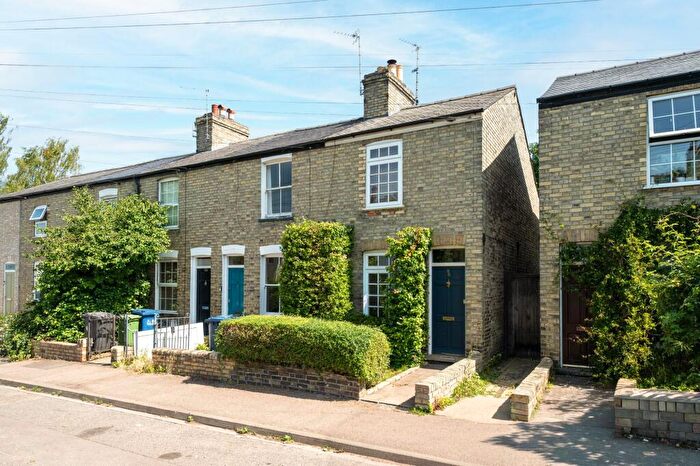 2 Bedroom End Of Terrace House For Sale In Stanley Road, Cambridge, CB5
