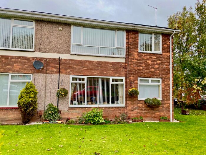 1 Bedroom Flat To Rent In Briardene Drive, Wardley, Gateshead, Tyne &amp; Wear NE10