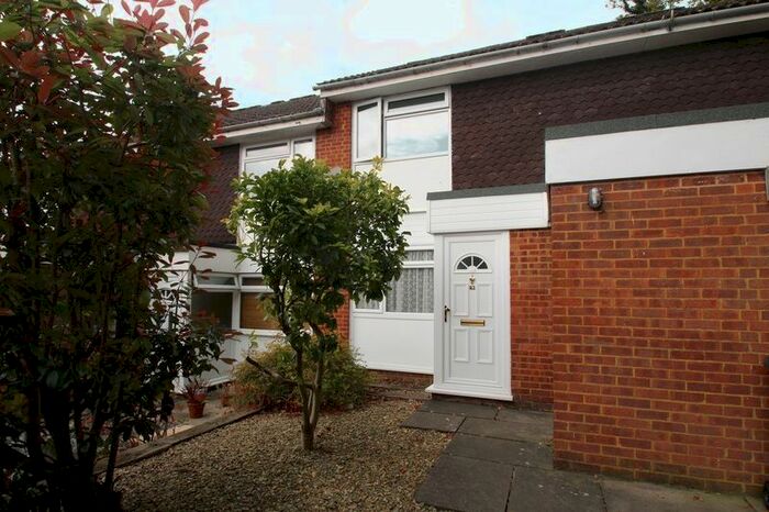 1 Bedroom Flat To Rent In Clearbrook Close, High Wycombe, HP13