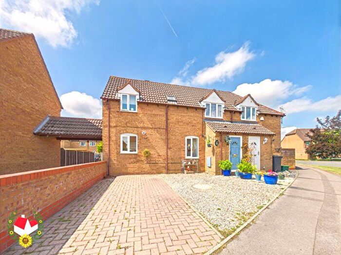 2 Bedroom End Of Terrace House For Sale In Millers Dyke, Quedgeley, Gloucester, GL2