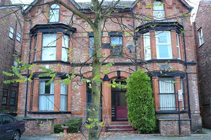1 Bedroom Flat To Rent In Clyde Road, West Didsbury, Manchester, M20
