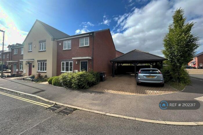 3 Bedroom End Of Terrace House To Rent In Rimini Road, Andover, SP11