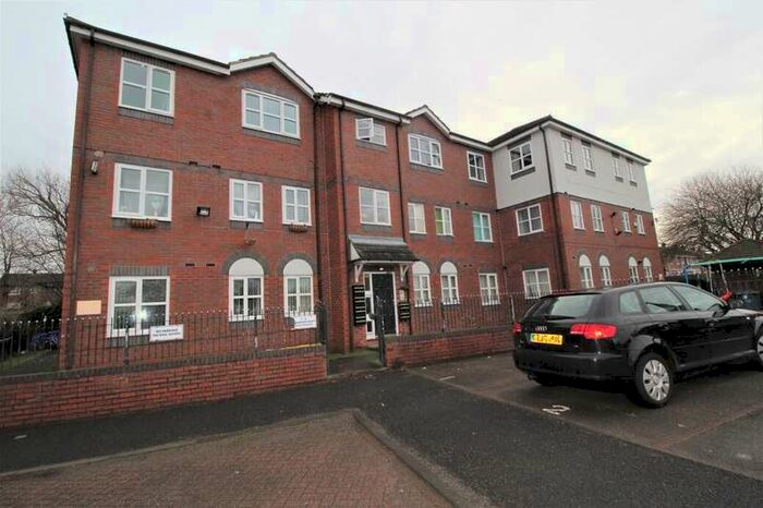 2 Bedroom Flat To Rent In Ashwood Croft, Hebburn, NE31