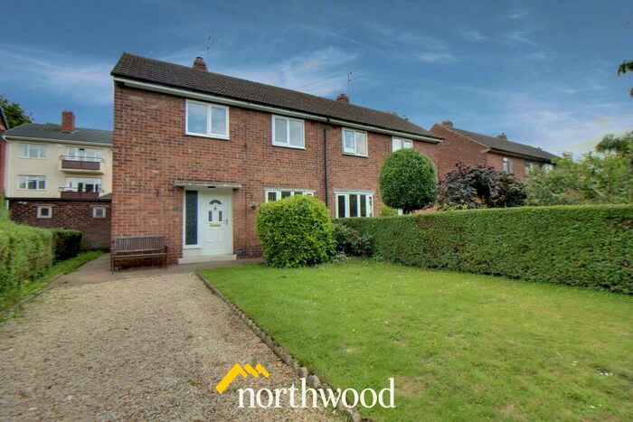 2 Bedroom Semi-Detached House To Rent In Pinfold Lane, Thorne, Doncaster, DN8