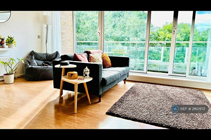 1 Bedroom Flat To Rent In Kay Street, London, E2
