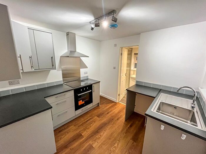 1 Bedroom Flat To Rent In New Market Street, Buxton, SK17
