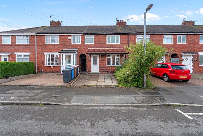 3 Bedroom Terraced House For Sale In Eldon Road, Irlam, M44