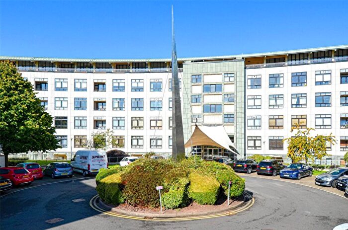 2 Bedroom Apartment For Sale In Yew Tree Road, Moseley, Birmingham, West Midlands, B13