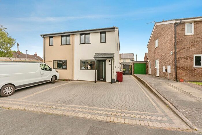 3 Bedroom Semi-Detached House For Sale In Helm Close, Burnley, Lancashire, BB11