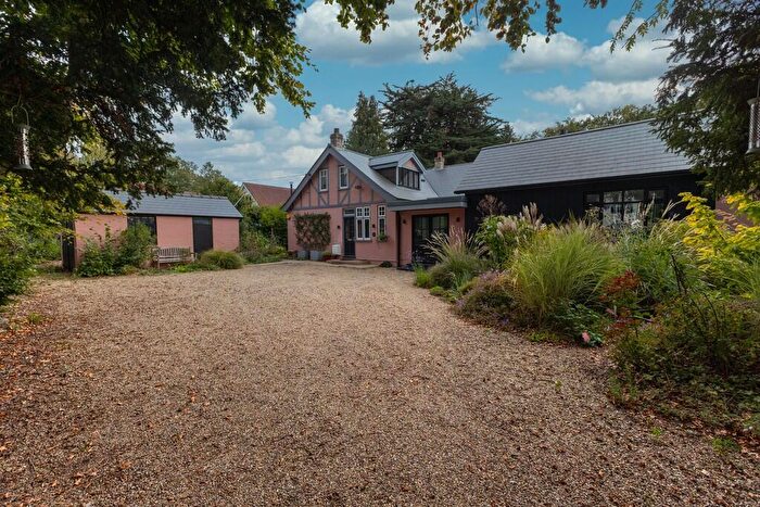 5 Bedroom Detached House For Sale In Bury St. Edmunds, Suffolk, IP31
