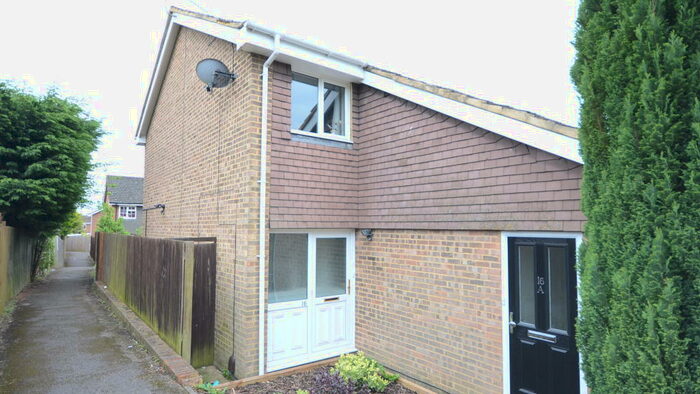 1 Bedroom Apartment To Rent In Seton Drive, RG31