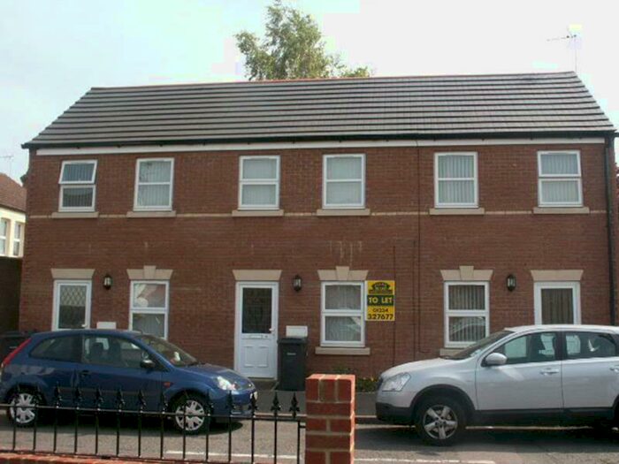1 Bedroom Terraced House To Rent In Cater Street, Kempston, MK42