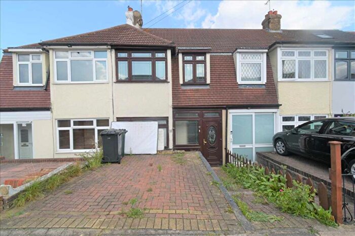 3 Bedroom House To Rent In Priory Hill, Dartford, DA1
