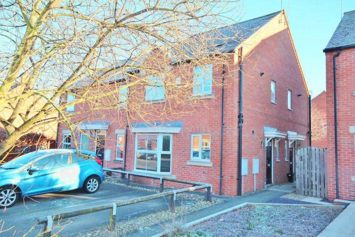 1 Bedroom Maisonette To Rent In Larch Way, Selby, YO8